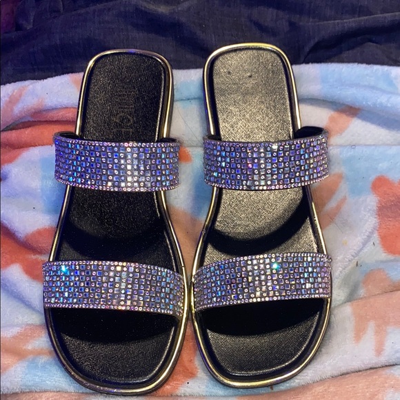 Elegant Black and Silver Women's Sandals - Picture 1 of 3